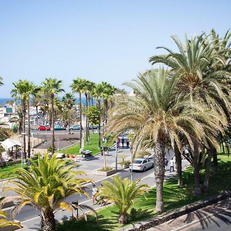Las Americas Downtown : Prime Location Accomm. Арона Экстерьер фото